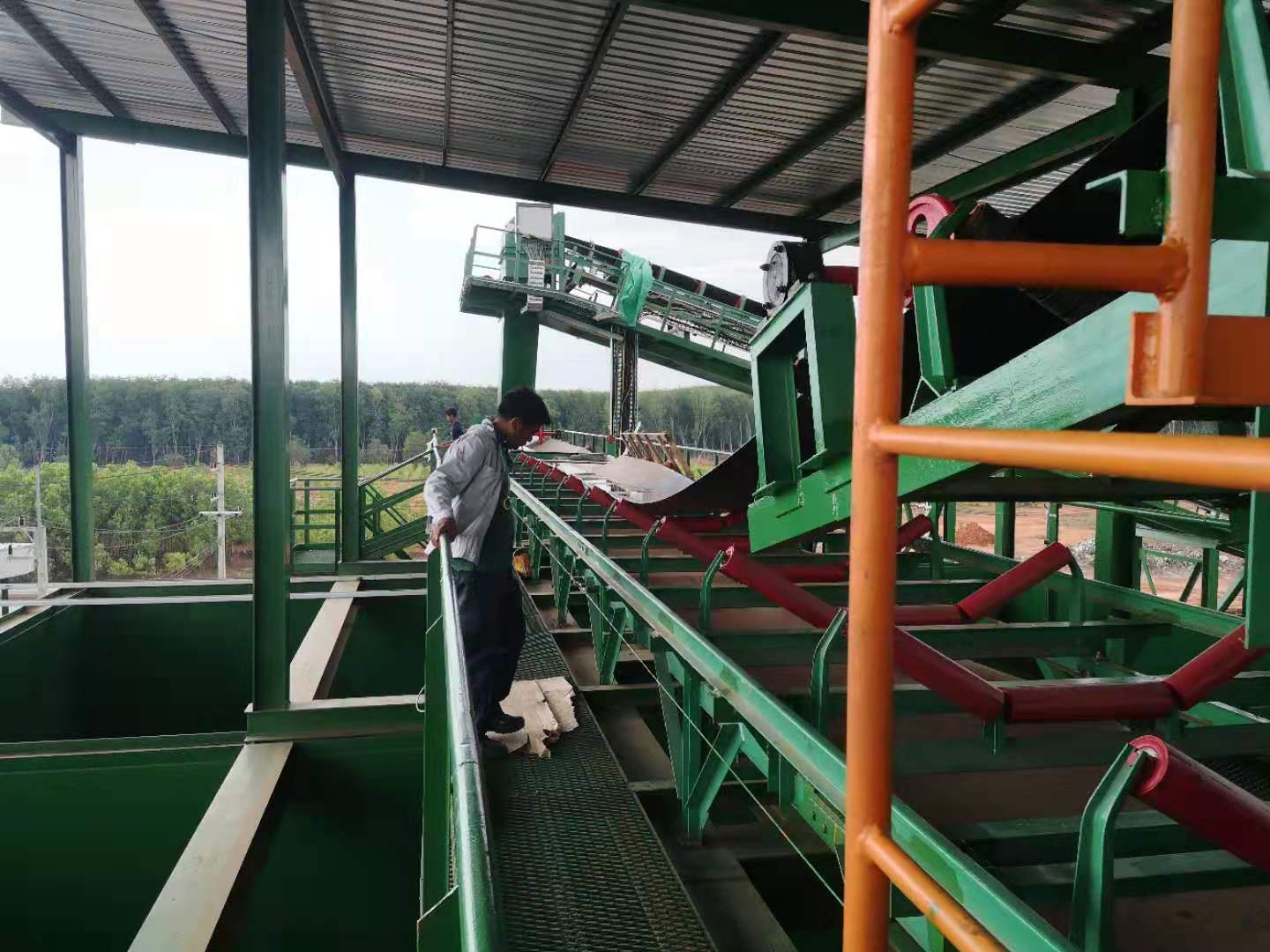 DTII Belt Conveyor