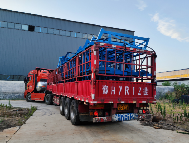 Zhoushan TD75 enclosed belt conveyor site