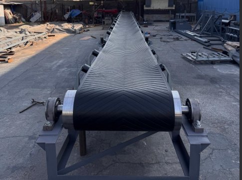 Test run of mobile belt conveyor sent to Cambodia